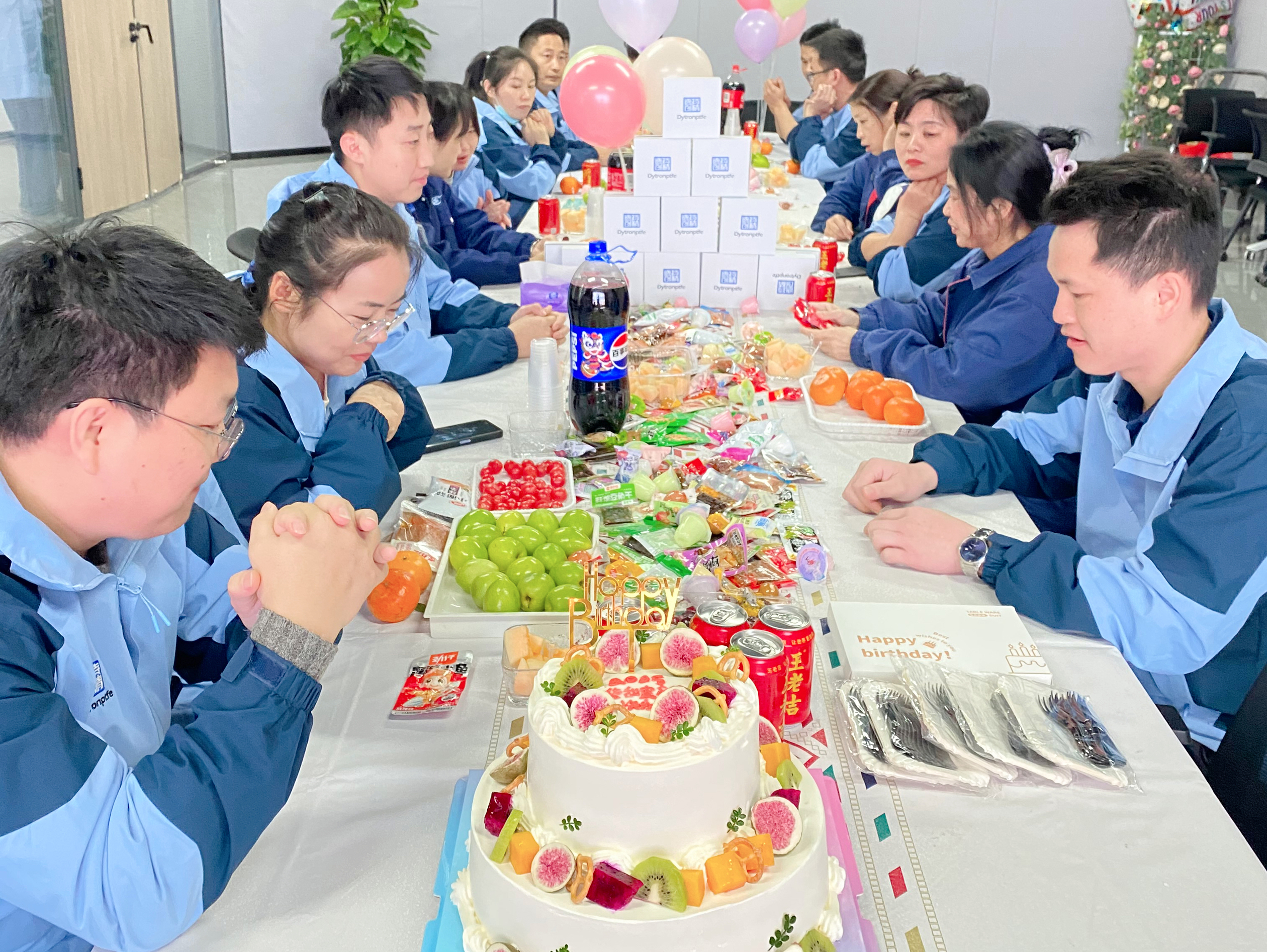 广东德创三月员工生日会活动精彩集锦！